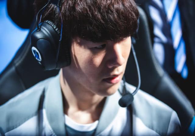 Cool ：马润石头人和香锅猪妹也空大过，我有说别让他们玩吗？